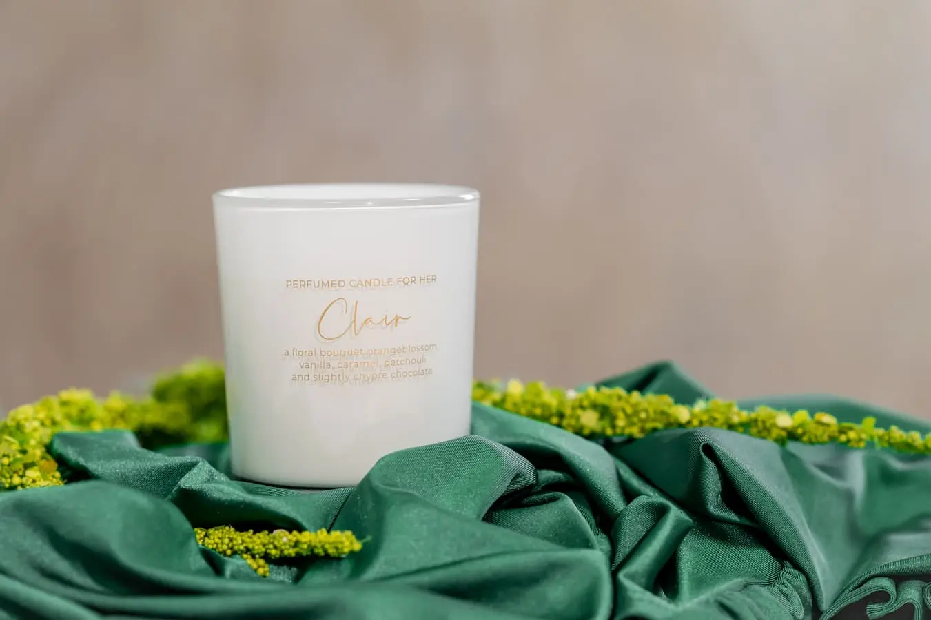 Lumânare parfumată Clair pentru EA, 220 gr 2 Lumânare parfumată Choir pentru EA, 220 gr