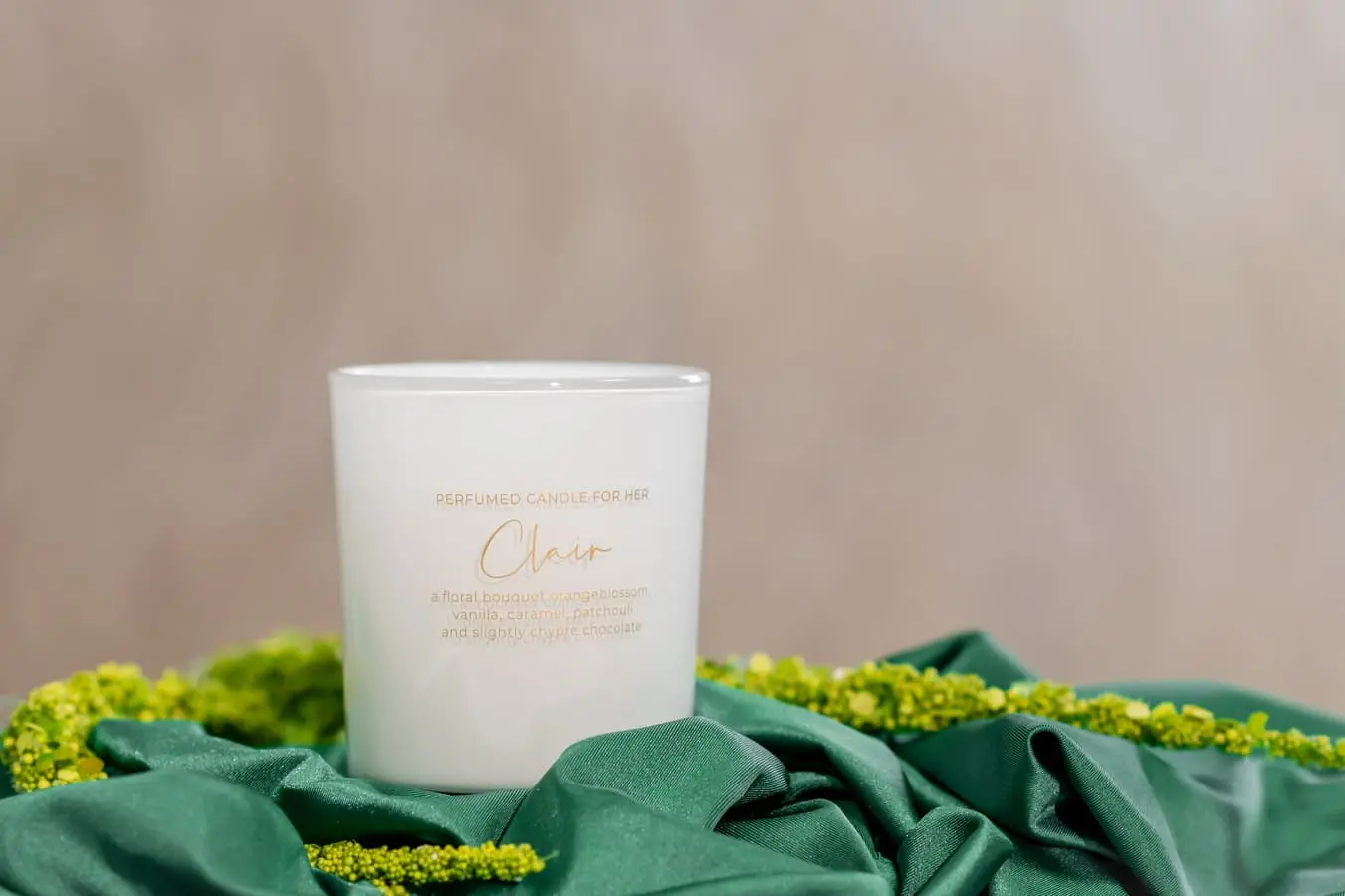 Lumânare parfumată Clair pentru EA, 220 gr 3 Lumânare parfumată Choir pentru EA, 220 gr