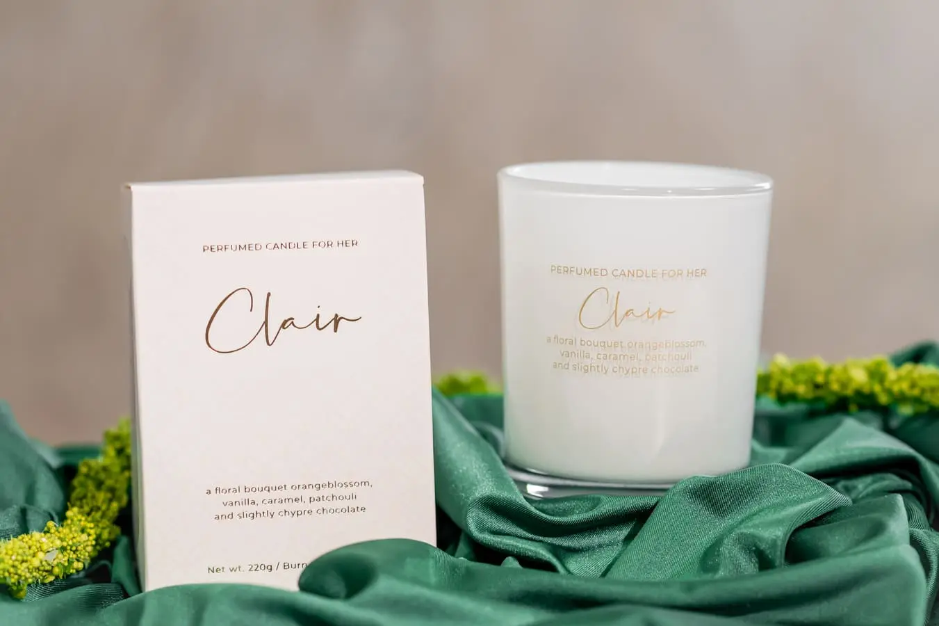 Lumânare parfumată Clair pentru EA, 220 gr 1 Lumânare parfumată Choir pentru EA, 220 gr