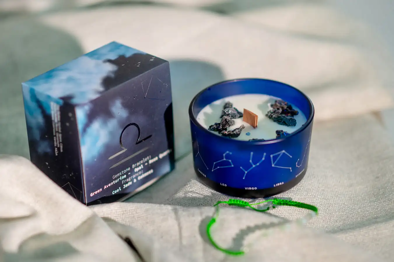 Lumânare parfumată cu cristale și brățară Balanță 175 gr 1 Lumânare cu cristale și brățară Balanță 175 gr