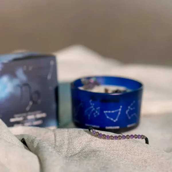 Lumânare cu cristale și brățară Capricorn 175 gr