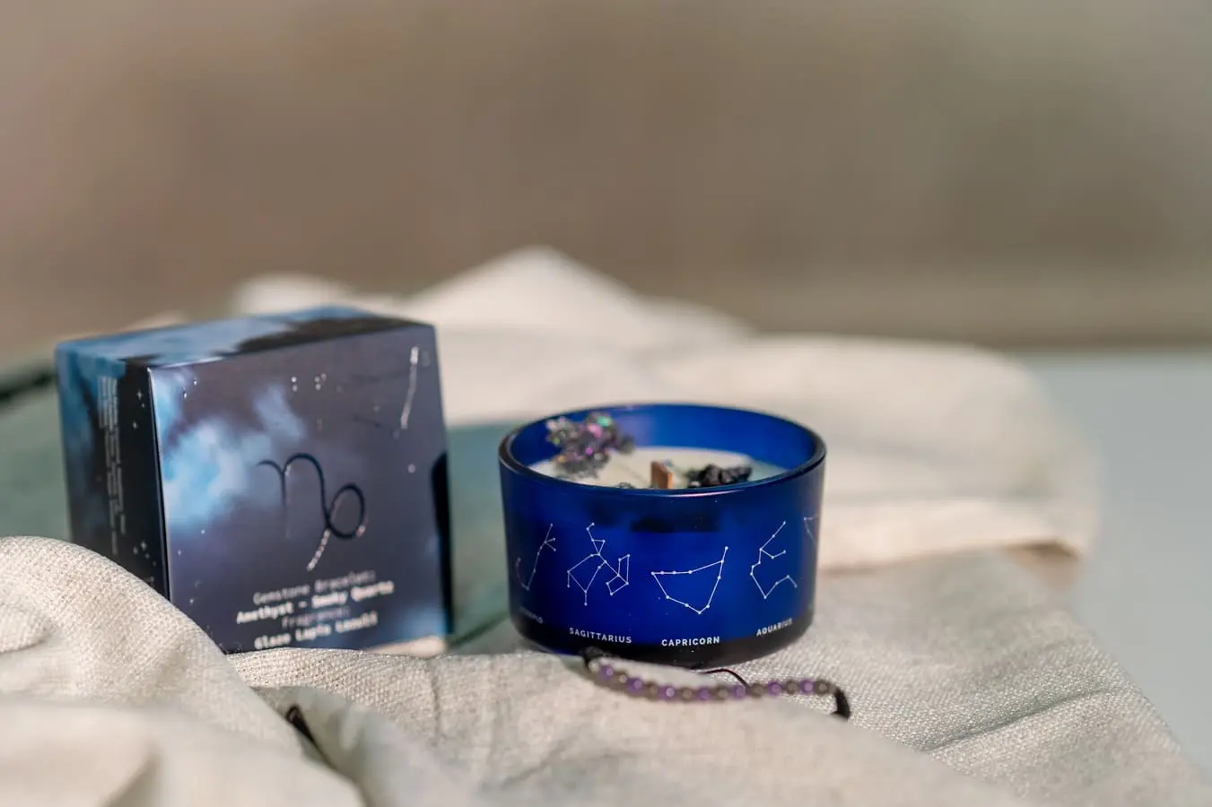 Lumânare parfumată cu cristale și brățară Capricorn 175 gr 3 Lumânare cu cristale și brățară Capricorn 175 gr