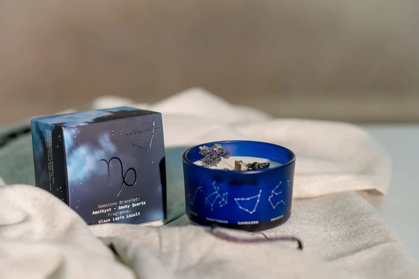 Lumânare parfumată cu cristale și brățară Capricorn 175 gr 4 Lumânare cu cristale și brățară Capricorn 175 gr