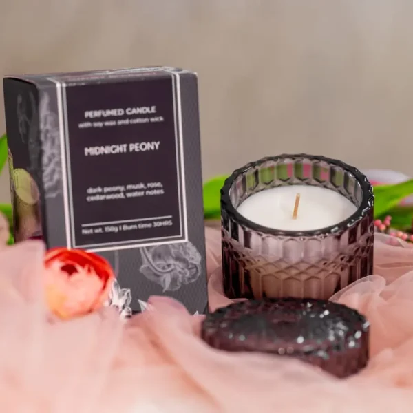 Lumânare Luxury Bouquet Midnight Peony 150 gr
