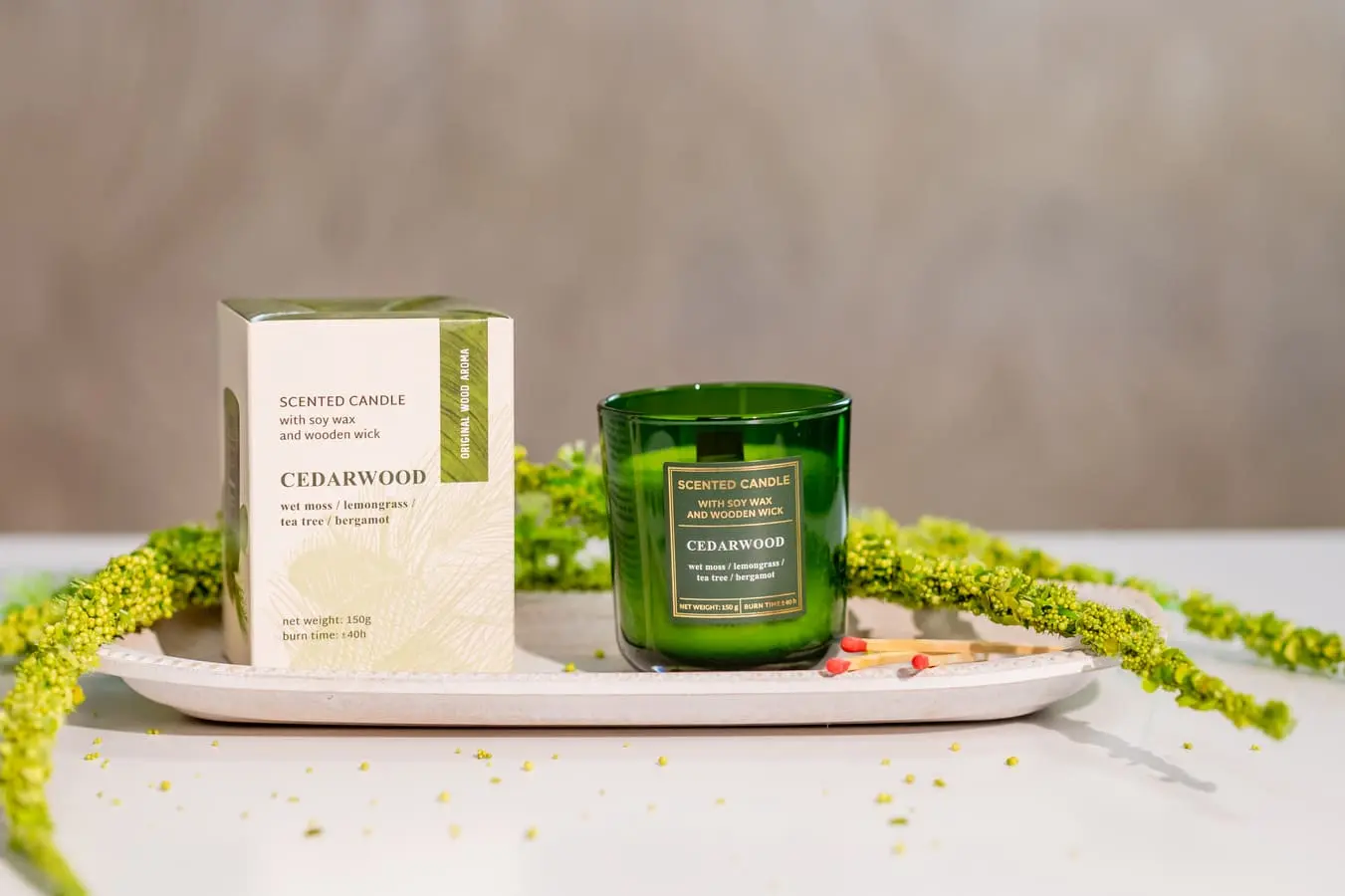 Lumânare parfumată Original Wood Aroma cedarwood 150 gr 7 Lumânare Original Wood Aroma cedarwood 150 gr