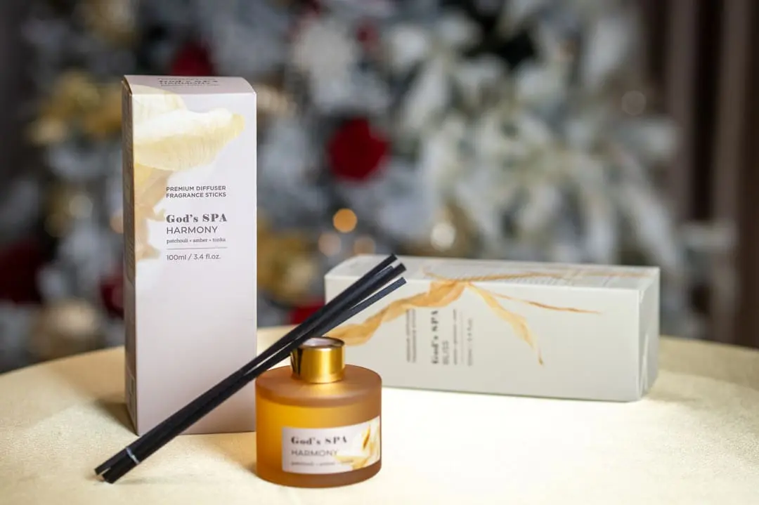 Odorizant Gods Spa – Spa-ul Zeilor Harmony - Armonie 100 ml, aromă floral-rășinoasă caldă, difuzor premium cu bețișoare 4 Odorizant Gods Spa – Spa-ul Zeilor Harmony (Armonie) 100 ml, aromă floral-rășinoasă caldă, difuzor premium cu bețișoare